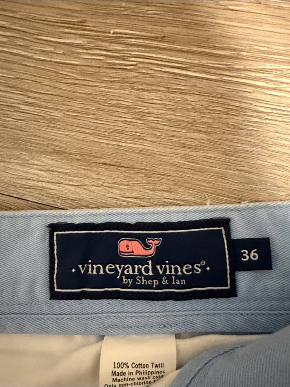 Vineyard Vines Men’s Size 36 Light Blue Flat-Front Men’s Shorts